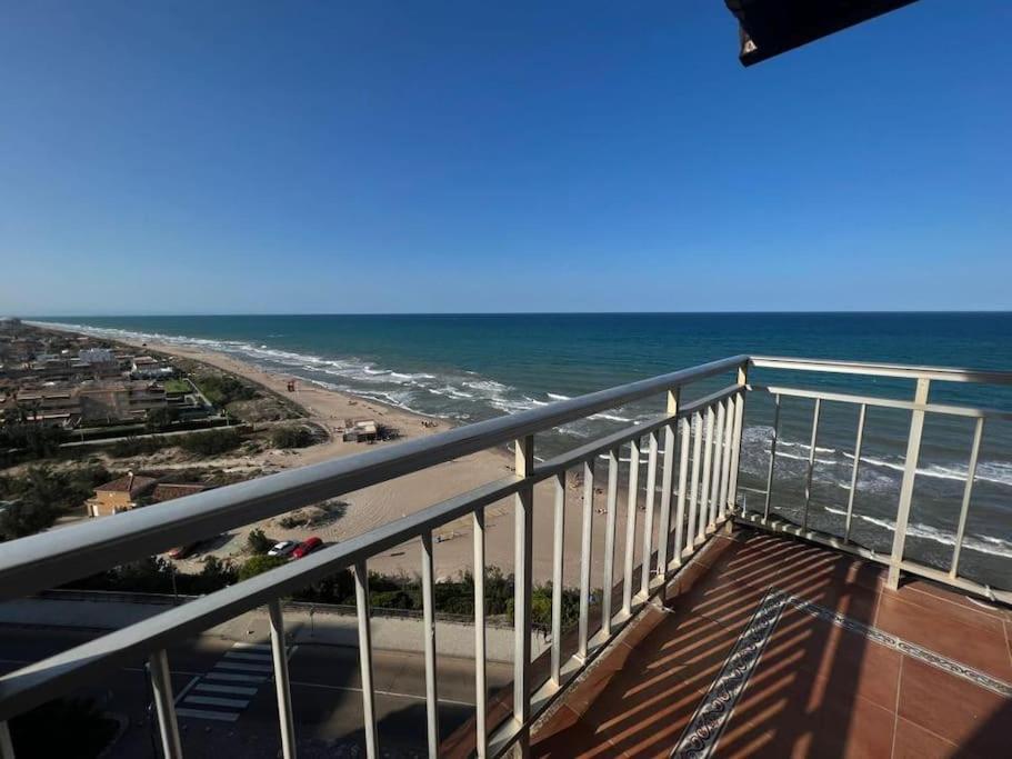 Апартаменты Apartamento Versalles Фаро-де-Кульера Экстерьер фото